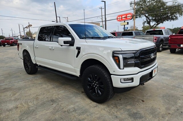 2024 Ford F-150 Lariat photo 4