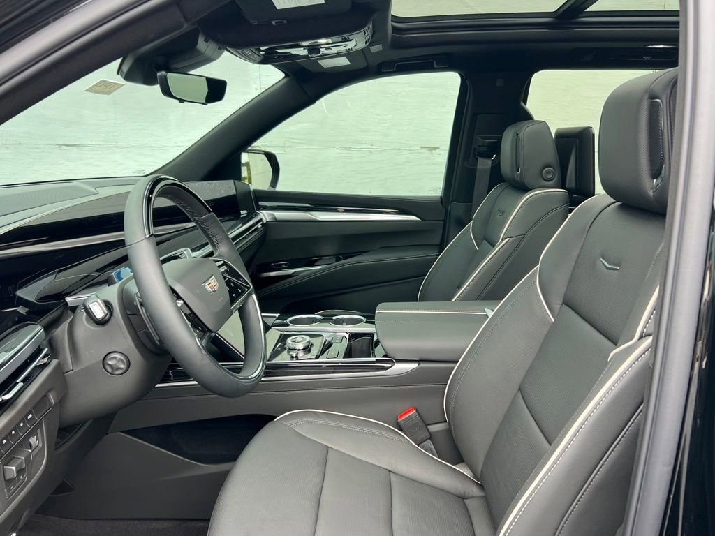 2026 Cadillac Escalade Sport - Photo 13
