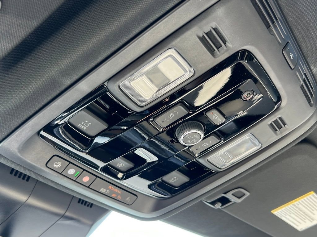 2026 Cadillac Escalade Sport - Photo 61