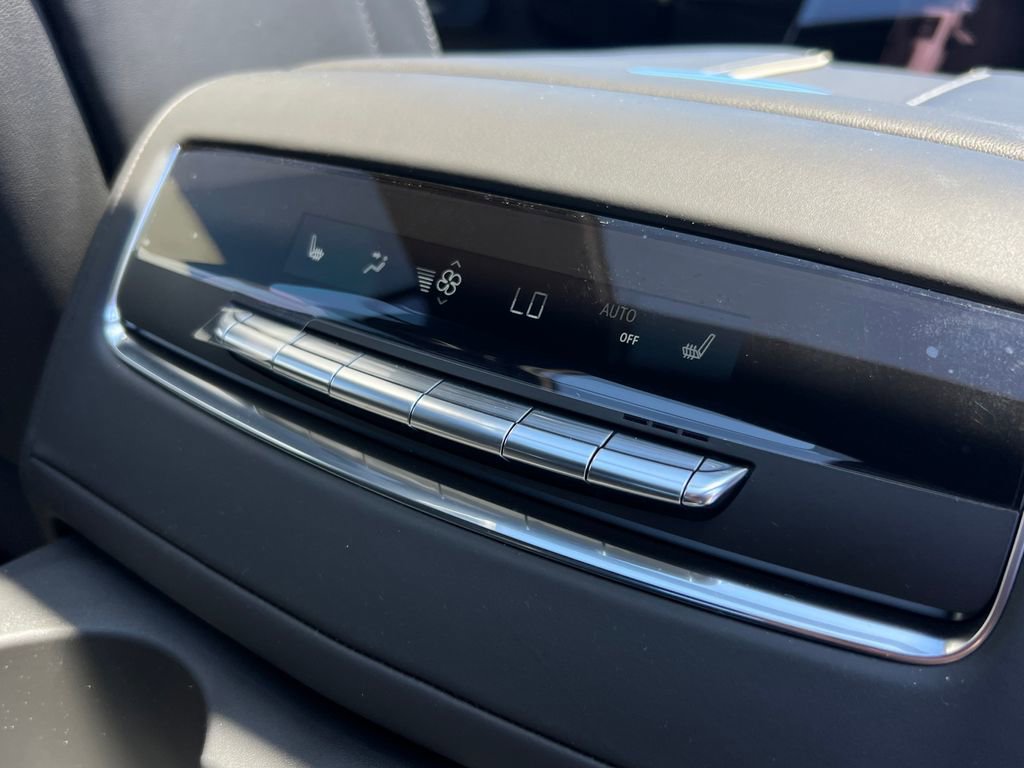 2026 Cadillac Escalade Platinum Luxury - Photo 31