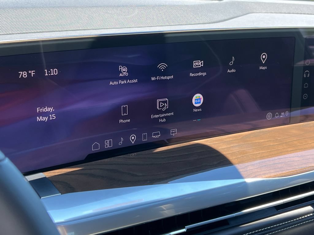 2026 Cadillac Escalade Platinum Luxury - Photo 48