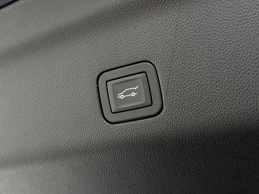 2026 Cadillac Escalade Platinum Sport - Photo 29