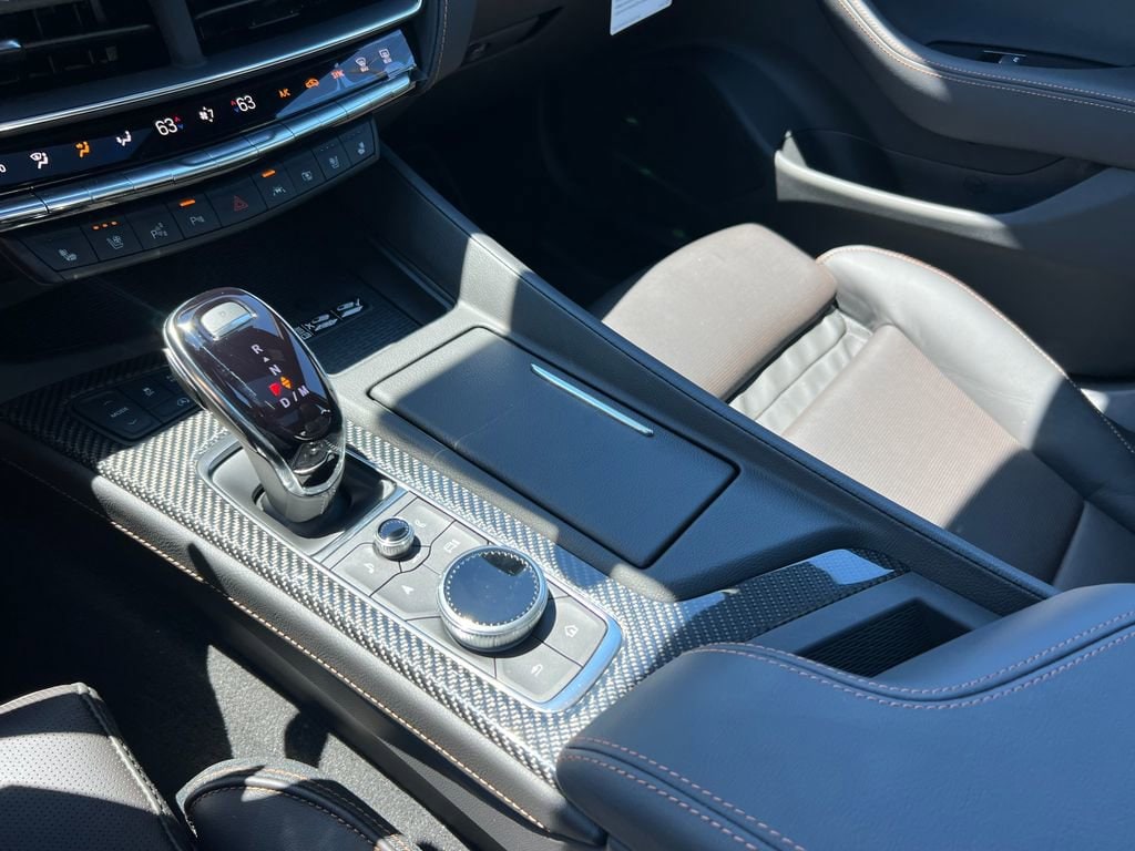 2026 Cadillac CT5 V-Series - Photo 50