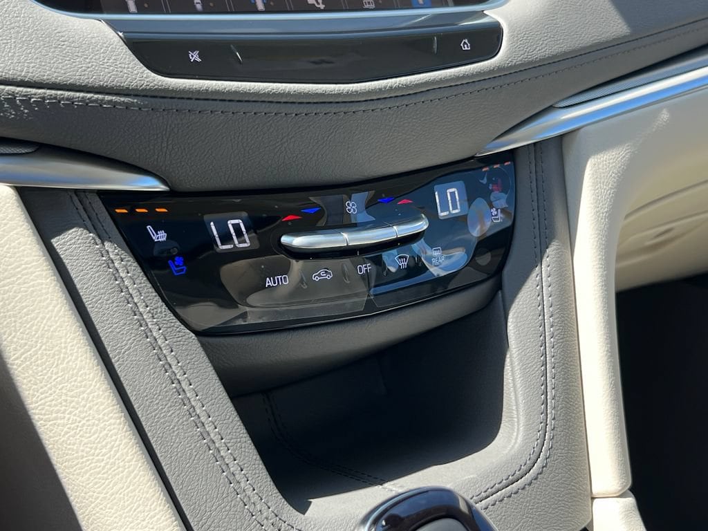 2026 Cadillac XT5 Premium Luxury - Photo 48