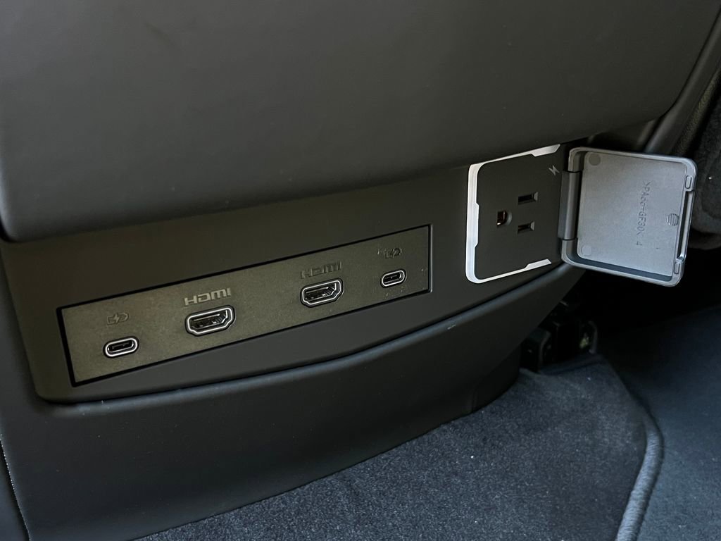 2026 Cadillac Escalade ESV Platinum Luxury - Photo 23