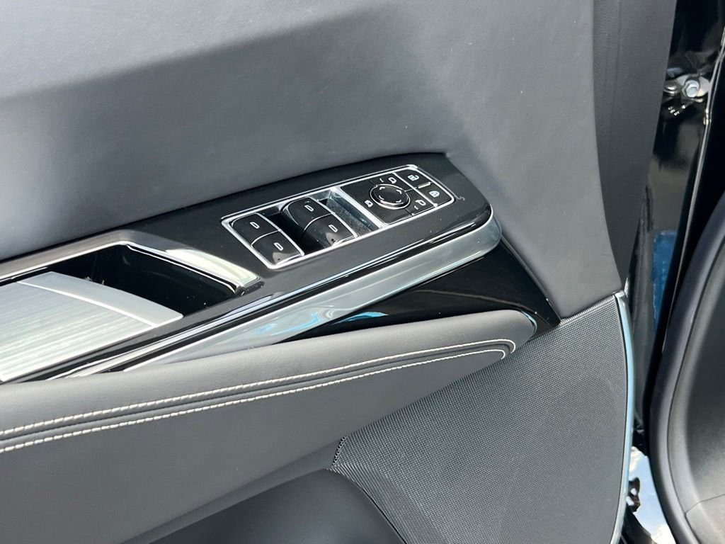 2026 Cadillac Escalade Platinum Sport - Photo 7