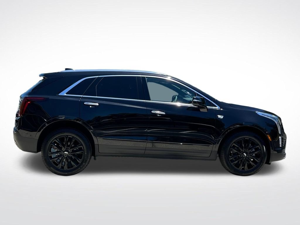 New 2026 CADILLAC XT5 Premium Luxury SUV