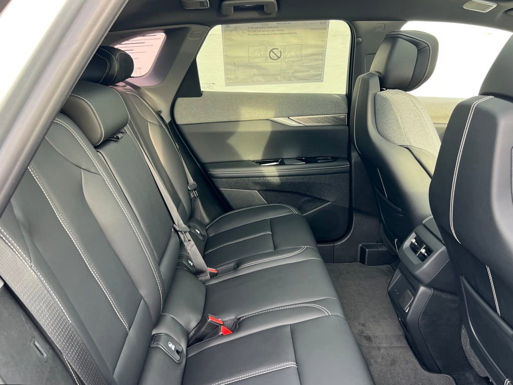 2026 Cadillac OPTIQ Luxury - Photo 21