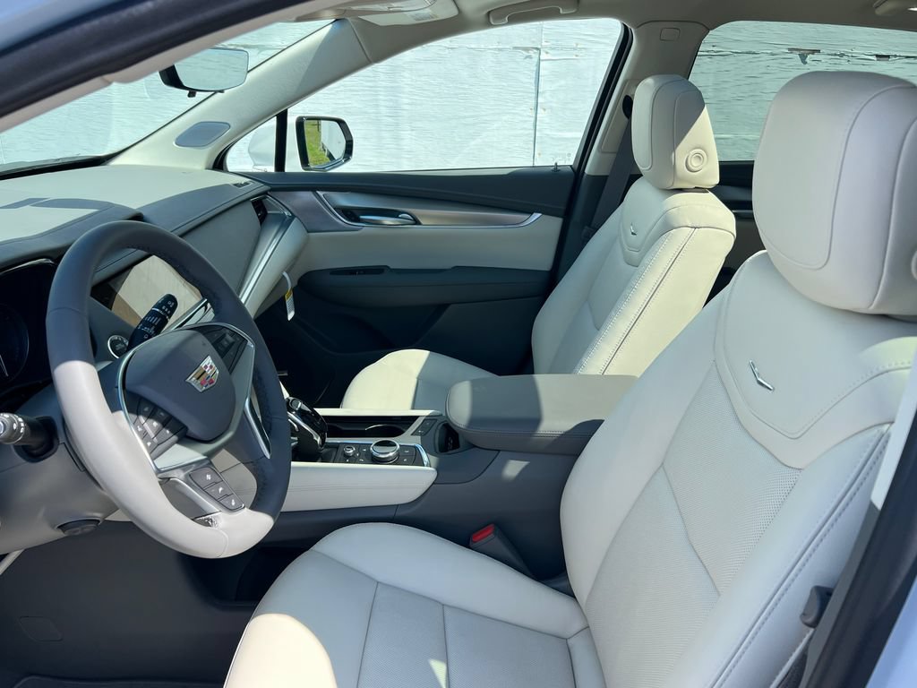 2026 Cadillac XT5 Premium Luxury - Photo 10