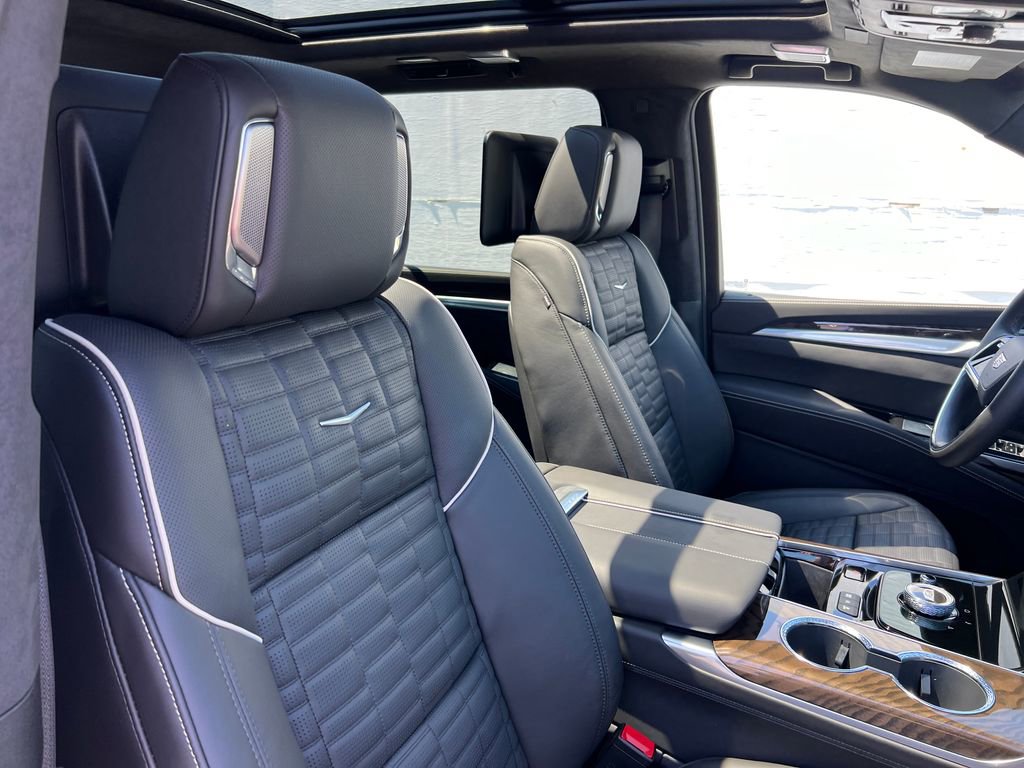 2026 Cadillac Escalade ESV Platinum Luxury - Photo 32