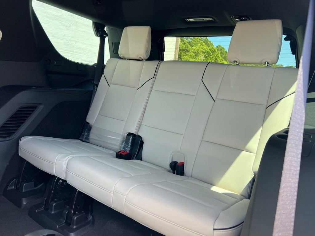 2026 Cadillac Escalade Sport - Photo 25
