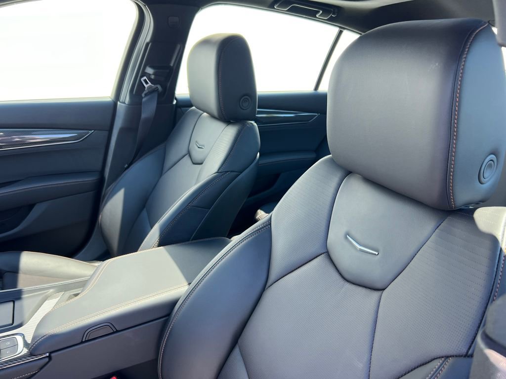 2026 Cadillac CT5 V-Series - Photo 10