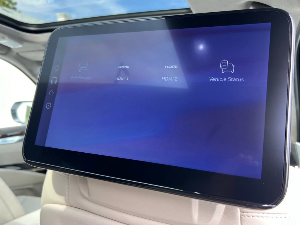 2026 Cadillac Escalade Platinum Luxury - Photo 30