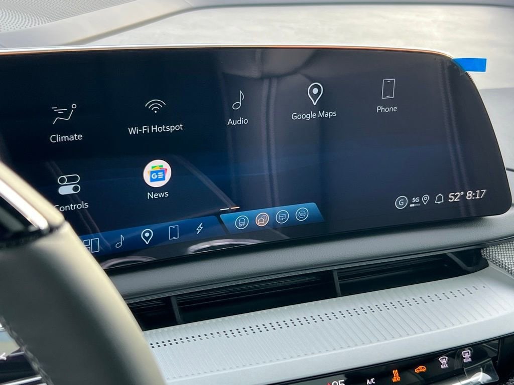 2026 Cadillac OPTIQ Luxury - Photo 39
