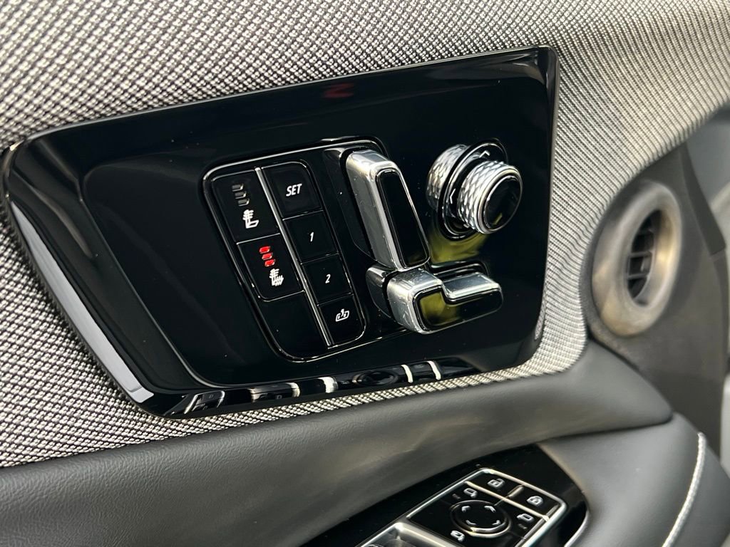 2026 Cadillac OPTIQ Luxury - Photo 8