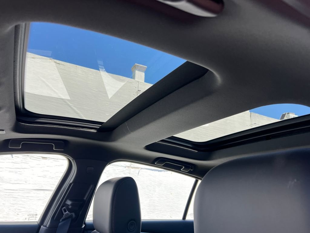 2026 Cadillac CT5 V-Series - Photo 11