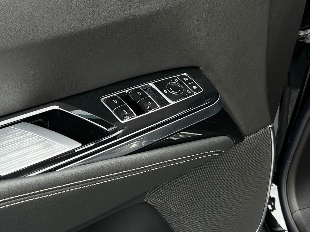 2026 Cadillac Escalade Sport - Photo 8
