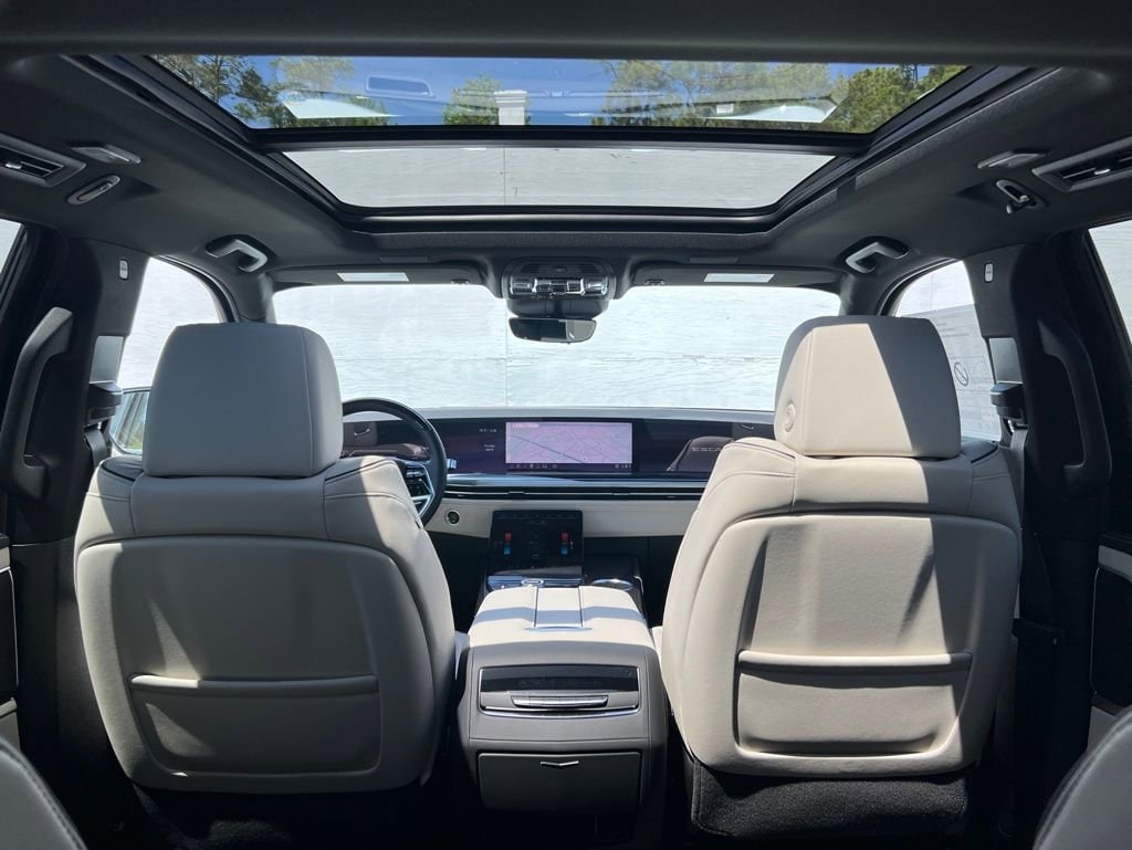 2026 Cadillac Escalade Sport - Photo 42