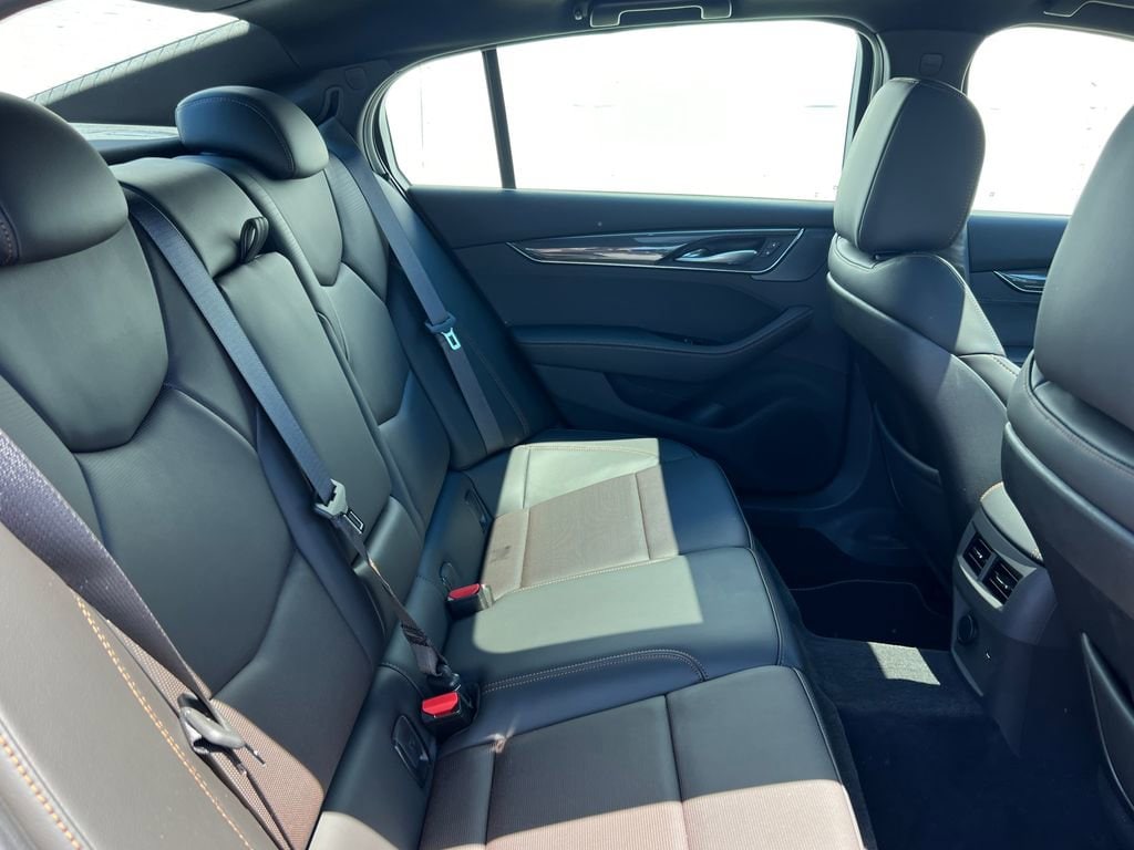 2026 Cadillac CT5 V-Series - Photo 20