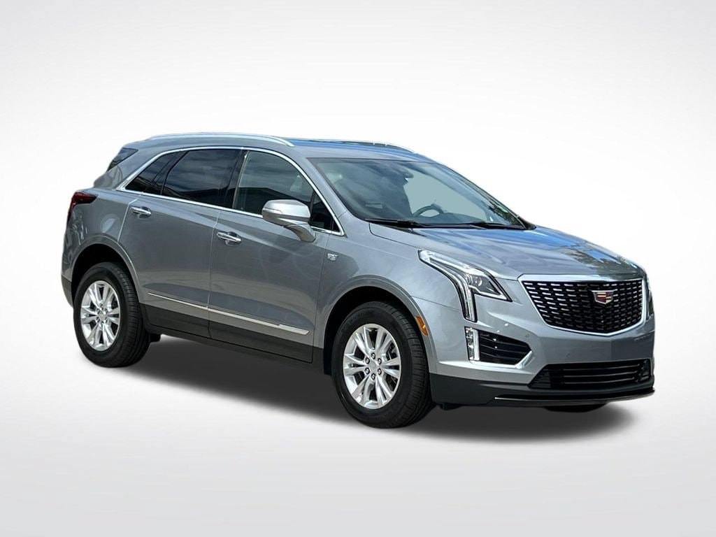 New 2026 CADILLAC XT5 Luxury SUV