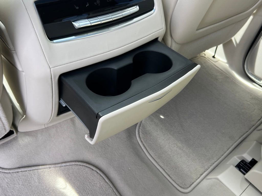 2026 Cadillac Escalade Platinum Luxury - Photo 22
