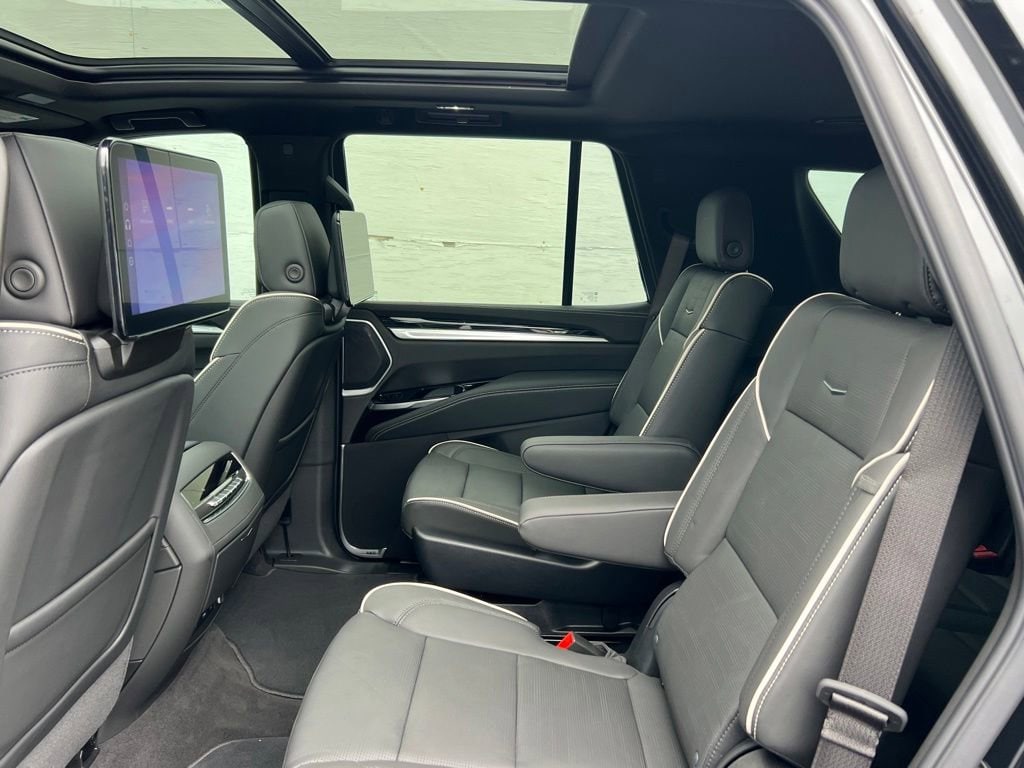 2026 Cadillac Escalade Sport - Photo 21