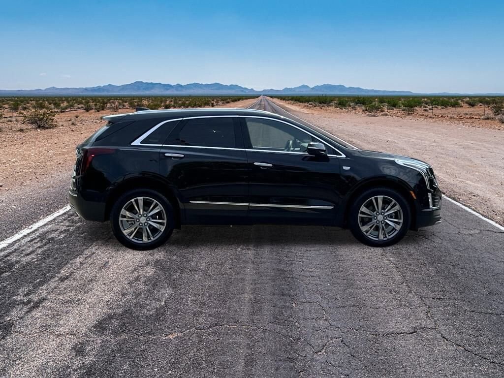 2025 Cadillac XT5 Premium Luxury photo 4