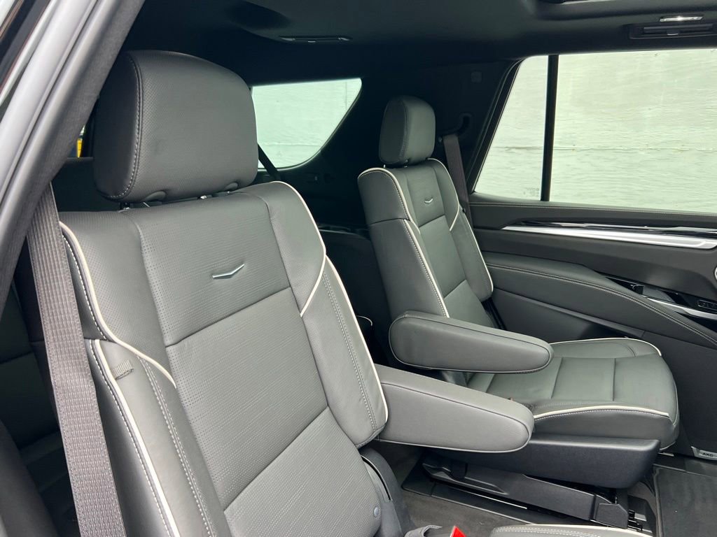 2026 Cadillac Escalade Sport - Photo 32