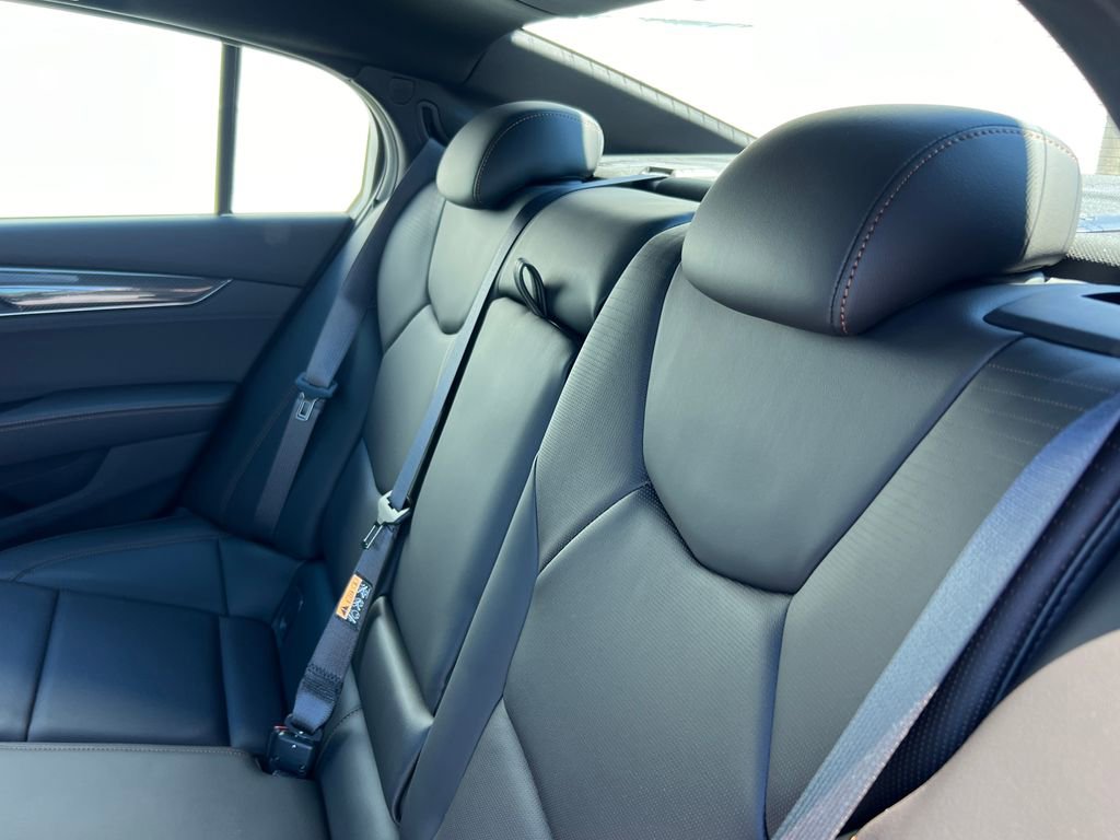 2026 Cadillac CT5 V-Series - Photo 17