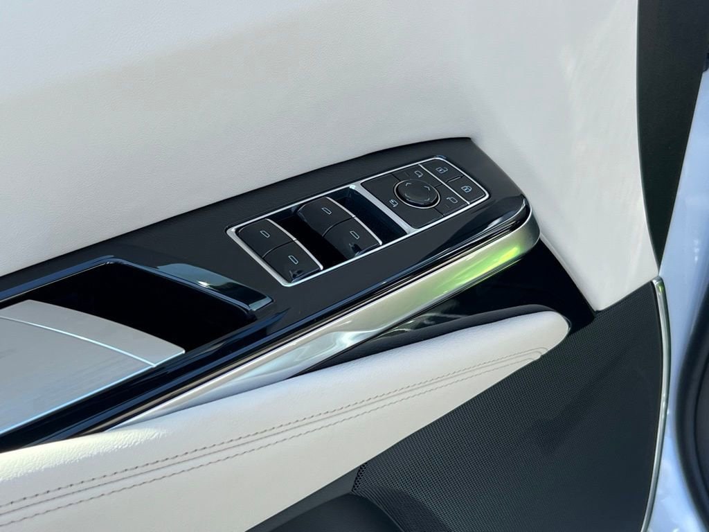 2026 Cadillac Escalade Sport - Photo 7