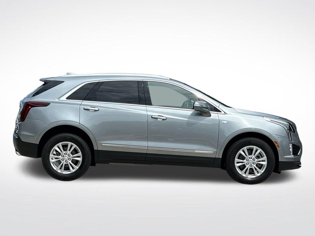 New 2026 CADILLAC XT5 Luxury SUV
