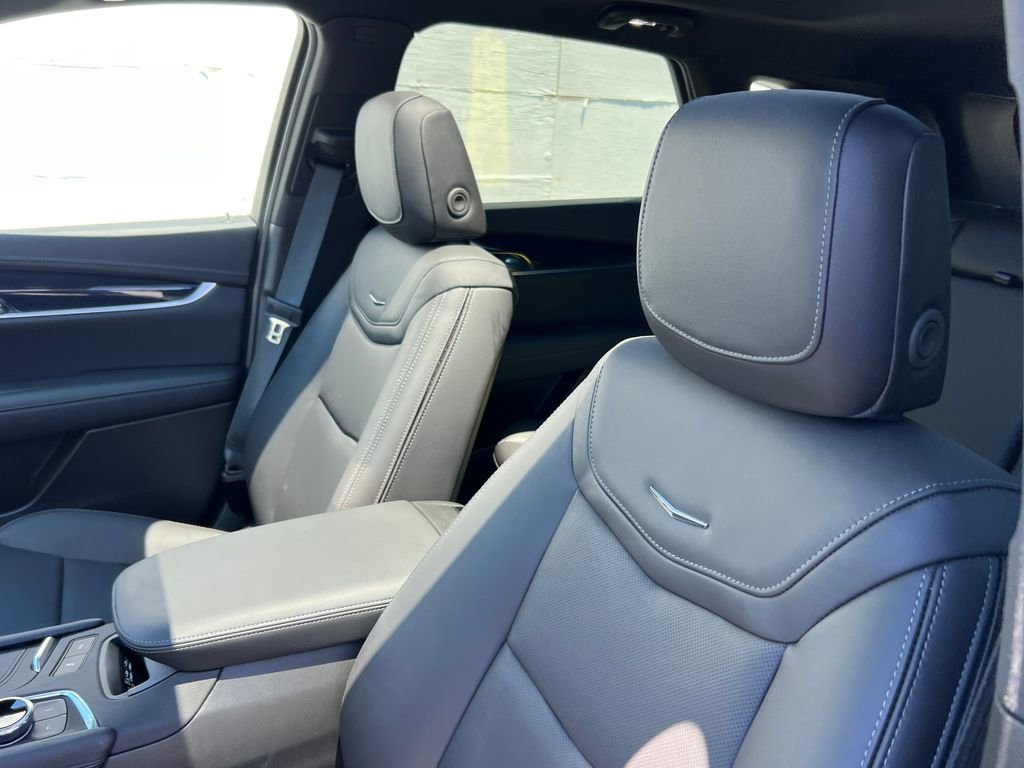 2026 Cadillac XT5 Premium Luxury - Photo 11