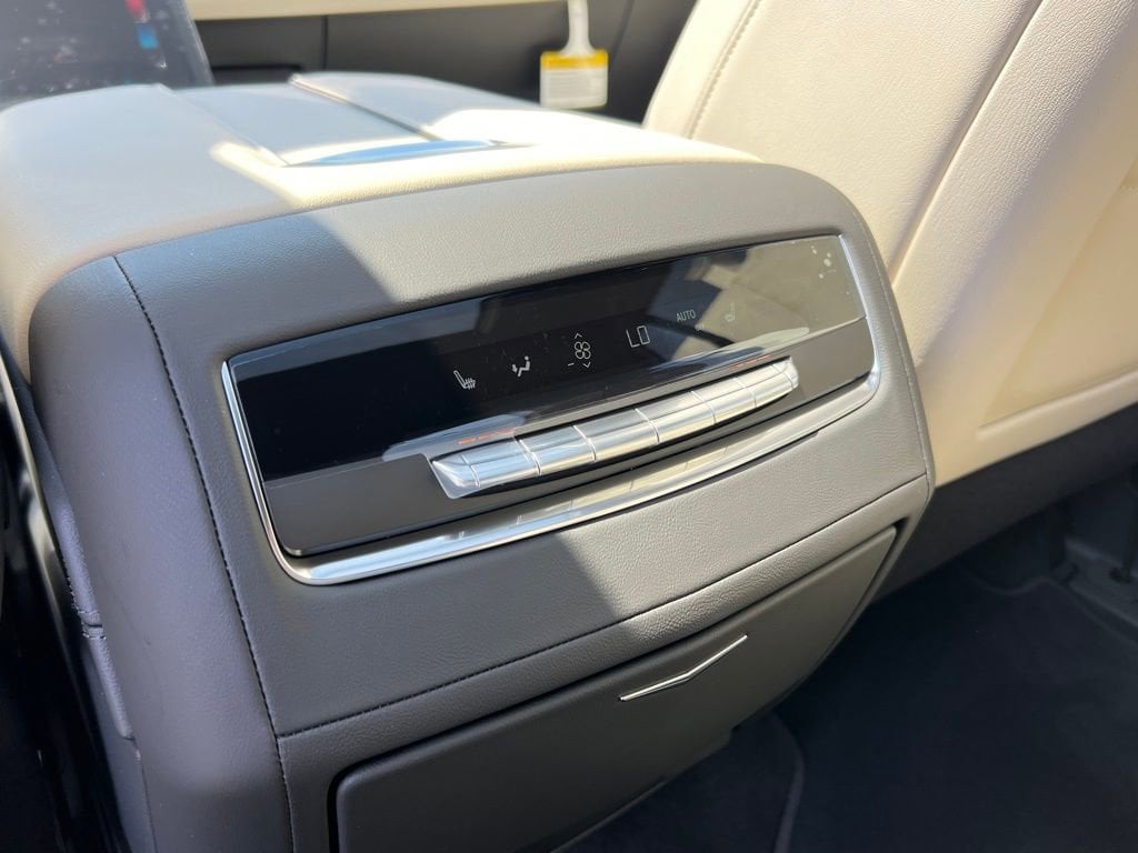 2026 Cadillac Escalade Sport - Photo 22