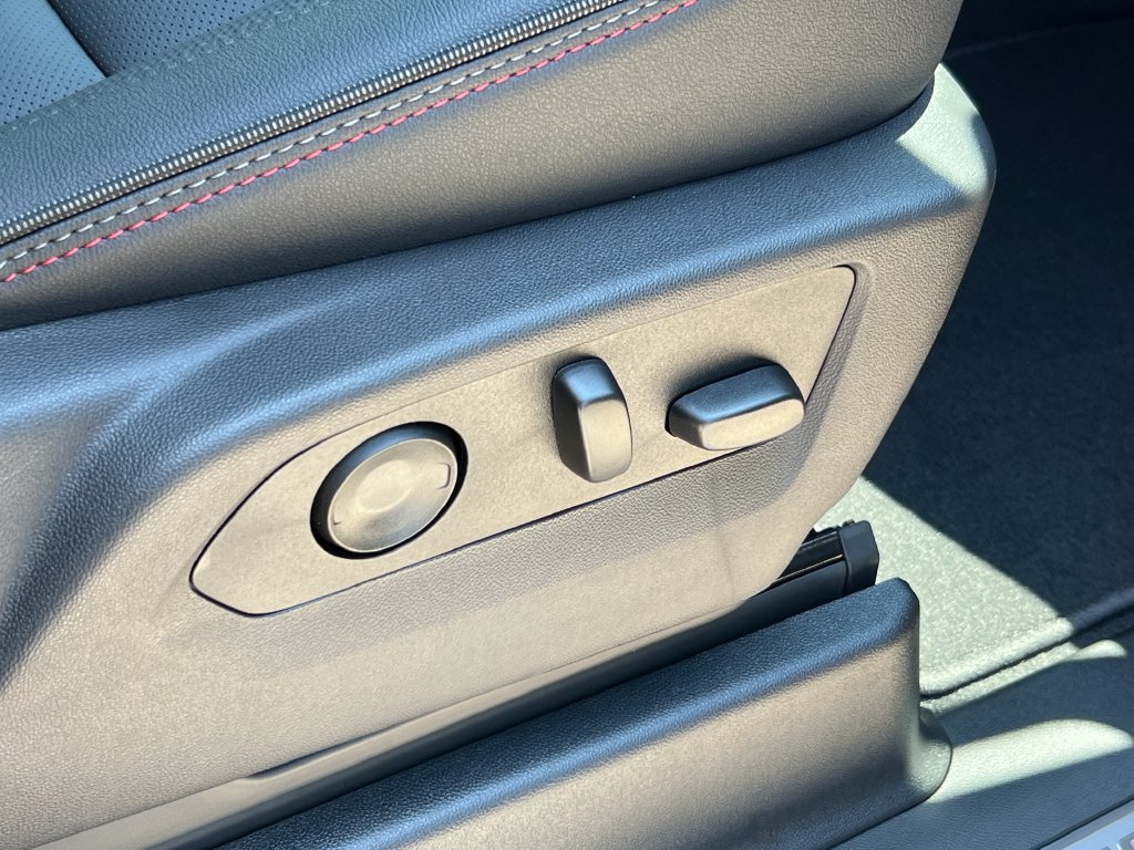 2026 Chevrolet Tahoe RST - Photo 31
