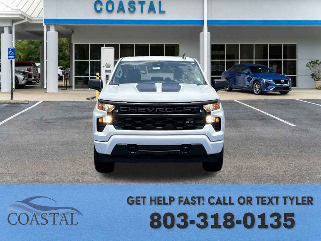 2025 Chevrolet Silverado 1500 Custom photo 2