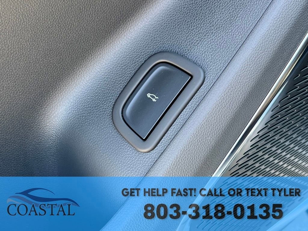 2026 Chevrolet Traverse Z71 - Photo 9