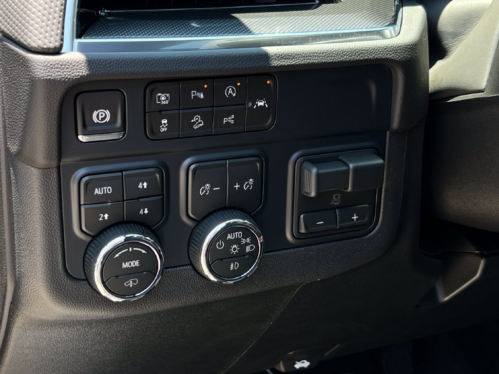 2026 Chevrolet Tahoe RST - Photo 8