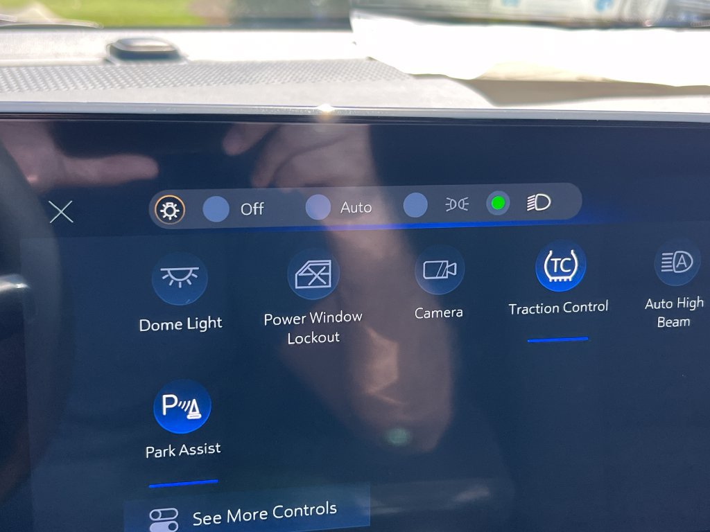 2026 Chevrolet Equinox LT - Photo 38