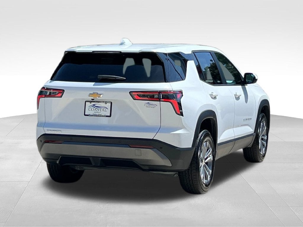 2026 Chevrolet Equinox LT - Photo 10