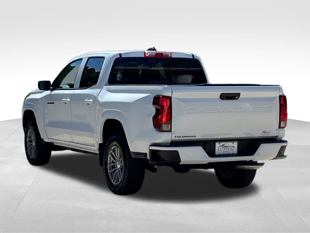 2026 Chevrolet Colorado LT - Photo 12