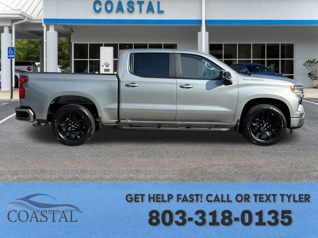 2026 Chevrolet Silverado 1500 RST photo 4