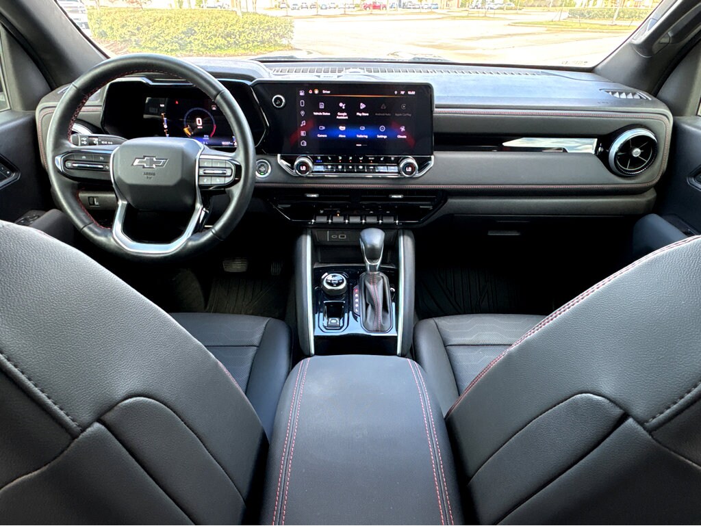 2023 Chevrolet Colorado Z71 photo 4