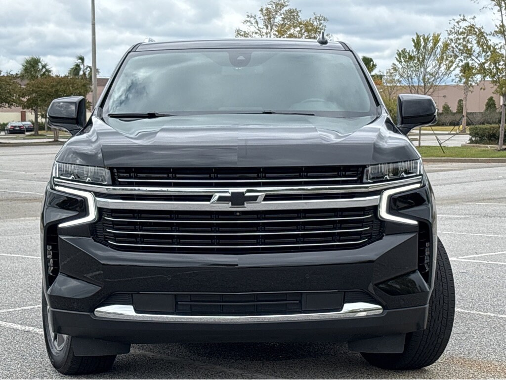 2022 Chevrolet Tahoe LT photo 2