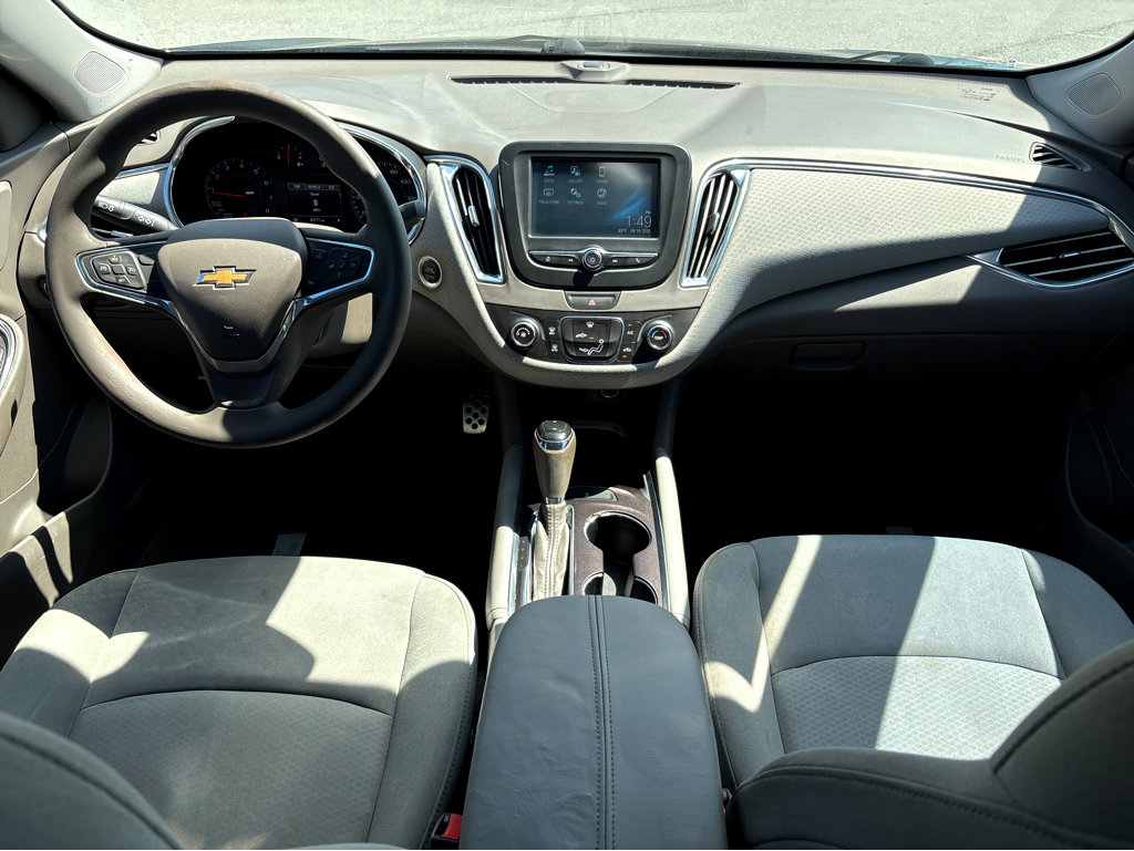 2016 Chevrolet Malibu 1LT photo 4