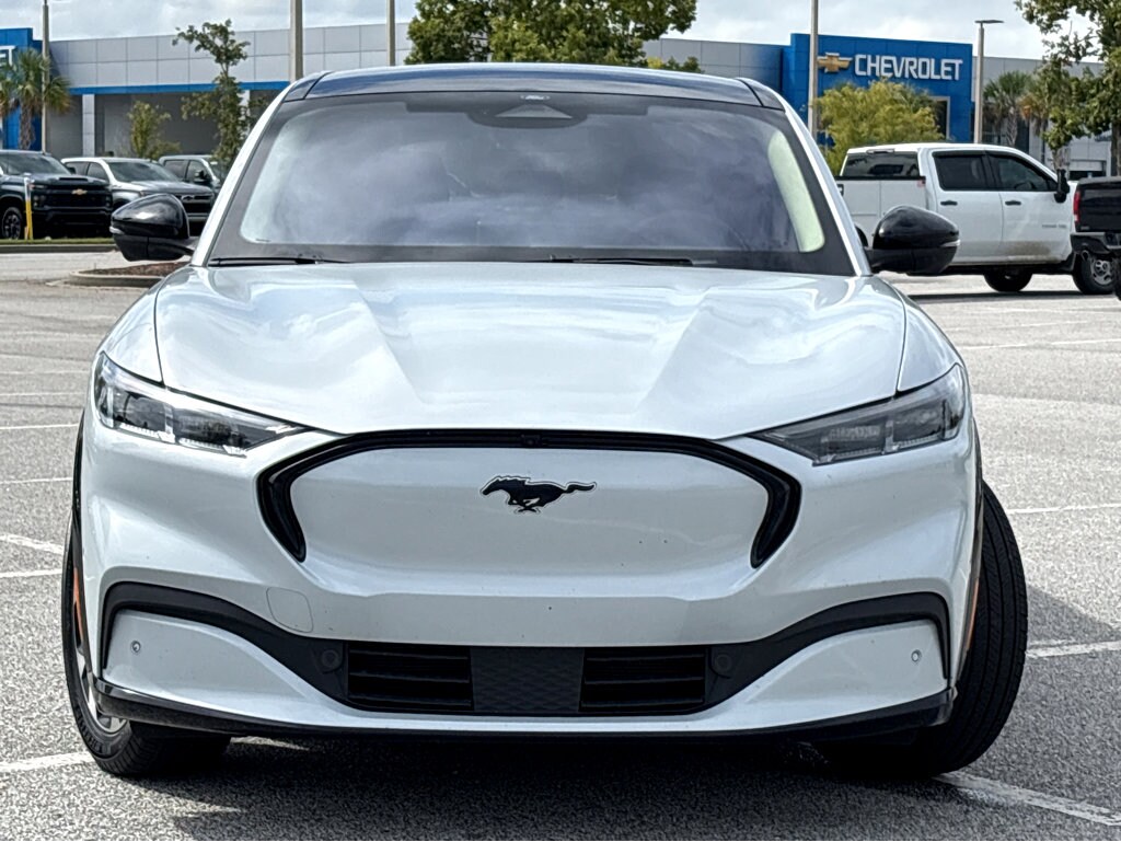 2023 Ford Mustang Mach-E Premium photo 2