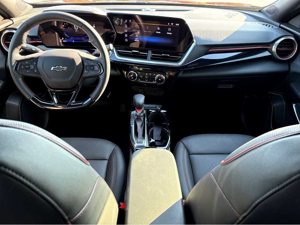 2025 Chevrolet Trax photo 4