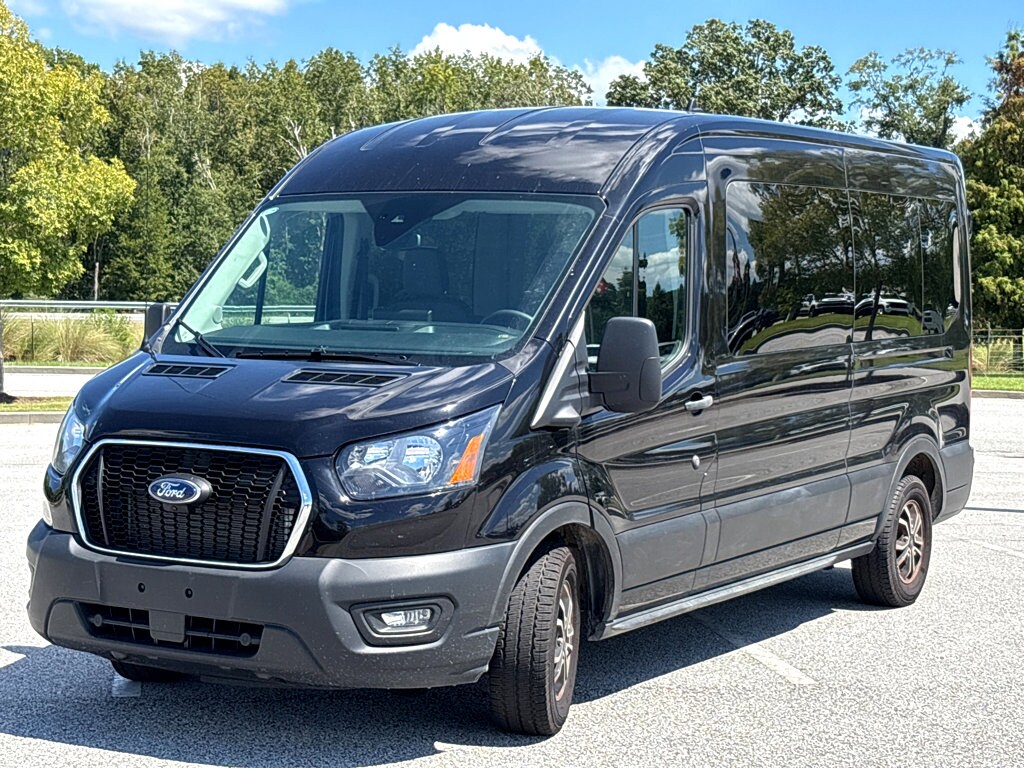 2024 Ford Transit Passenger XL photo 3