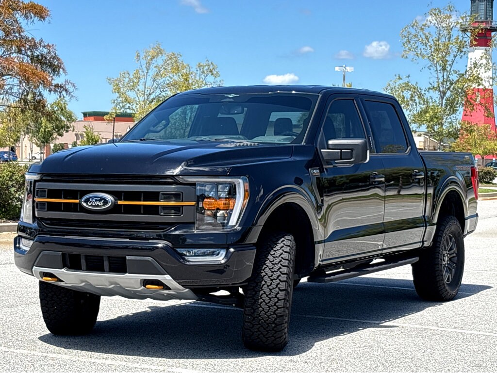 2023 Ford F-150 XL photo 3
