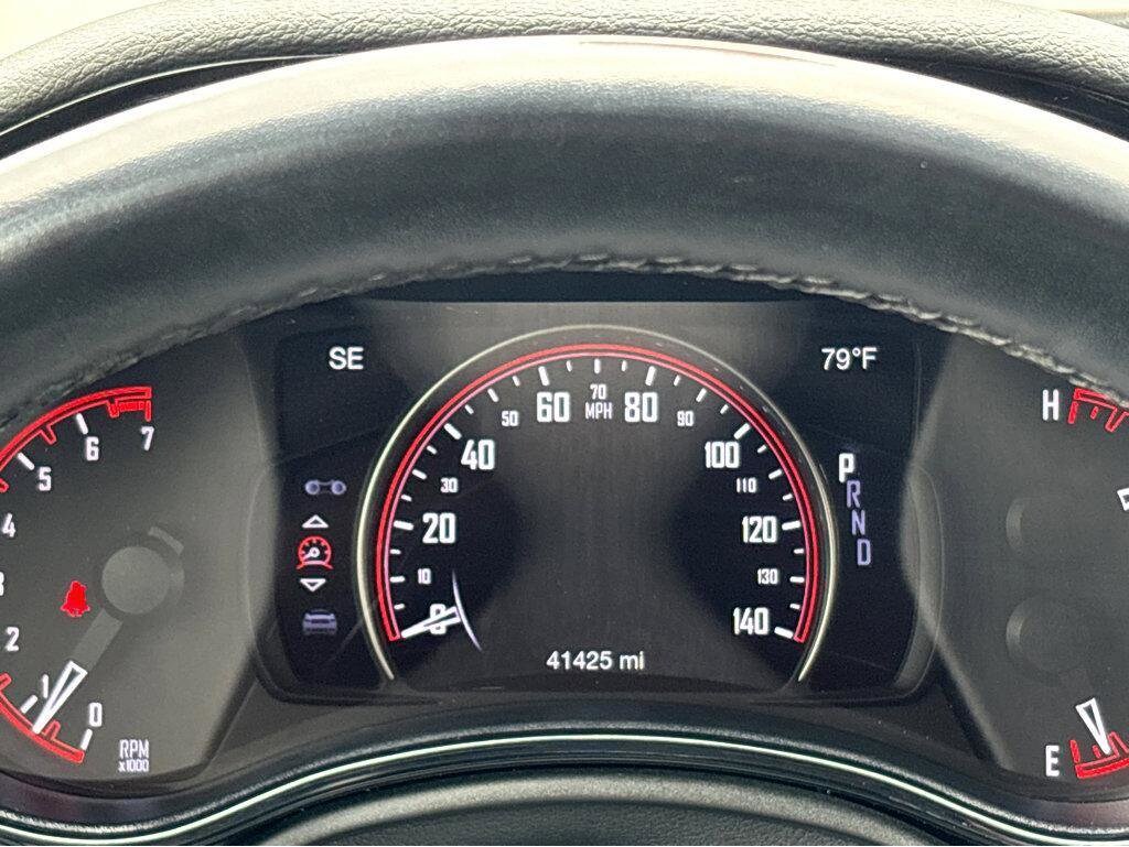 2023 Dodge Durango GT photo 2