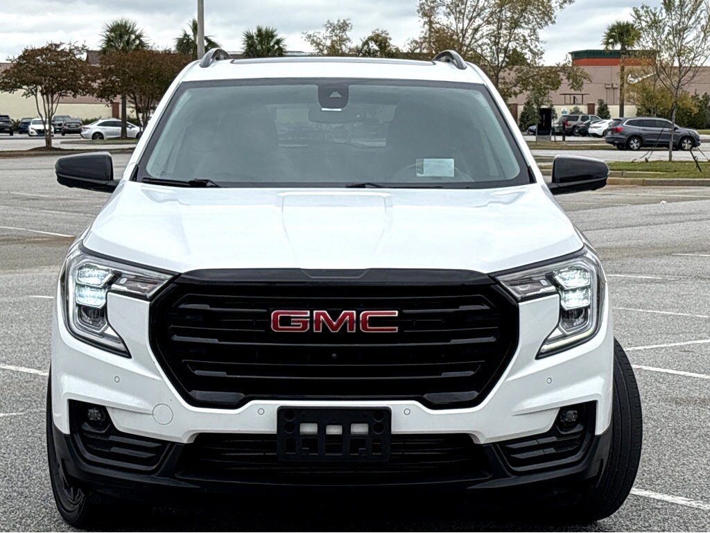 Used 2022 GMC Terrain SLT SUV